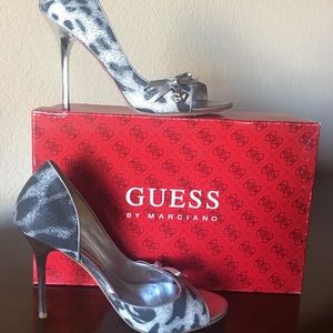 Guess Silver Heels, w/ print, open toe. Size 6.5